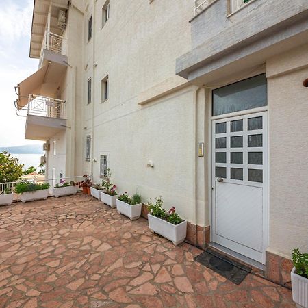Apartments Cikuli ซารานเดอ ภายนอก รูปภาพ